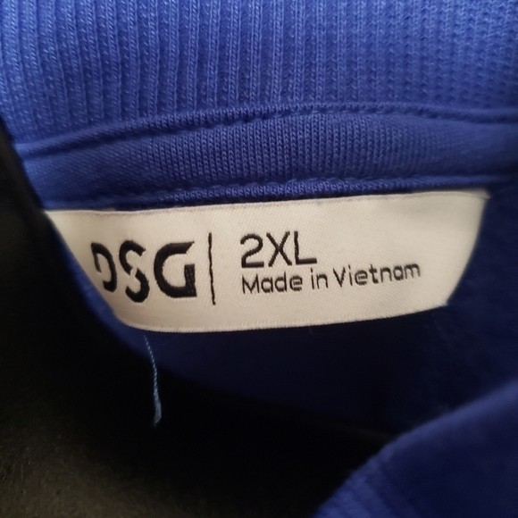 DSG Crop Sweatshirt Navy Blue Size 2XL NWT - Picture 3 of 3